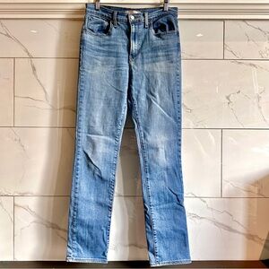 Levi’s 724 High Rise Straight Stretch Jeans Medium Wash